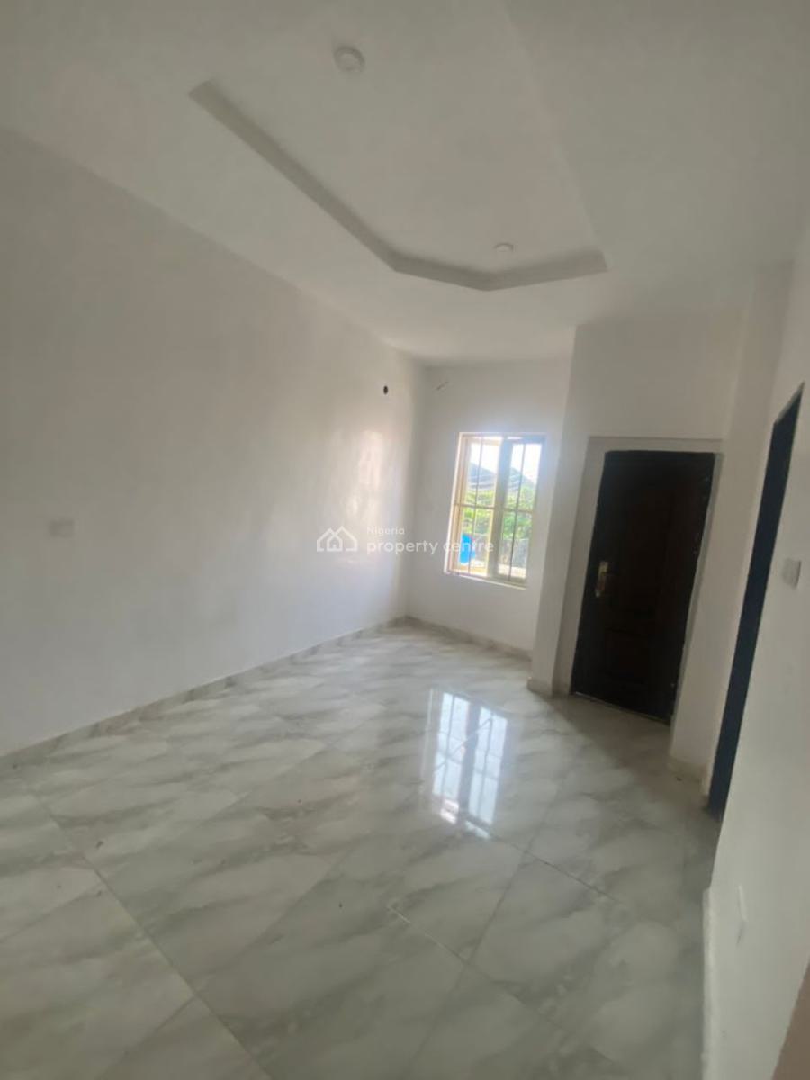 Sharp 2 Bedrooms Apartment, After Ogidan, Ajah, Lagos, Flat / Apartment for Rent