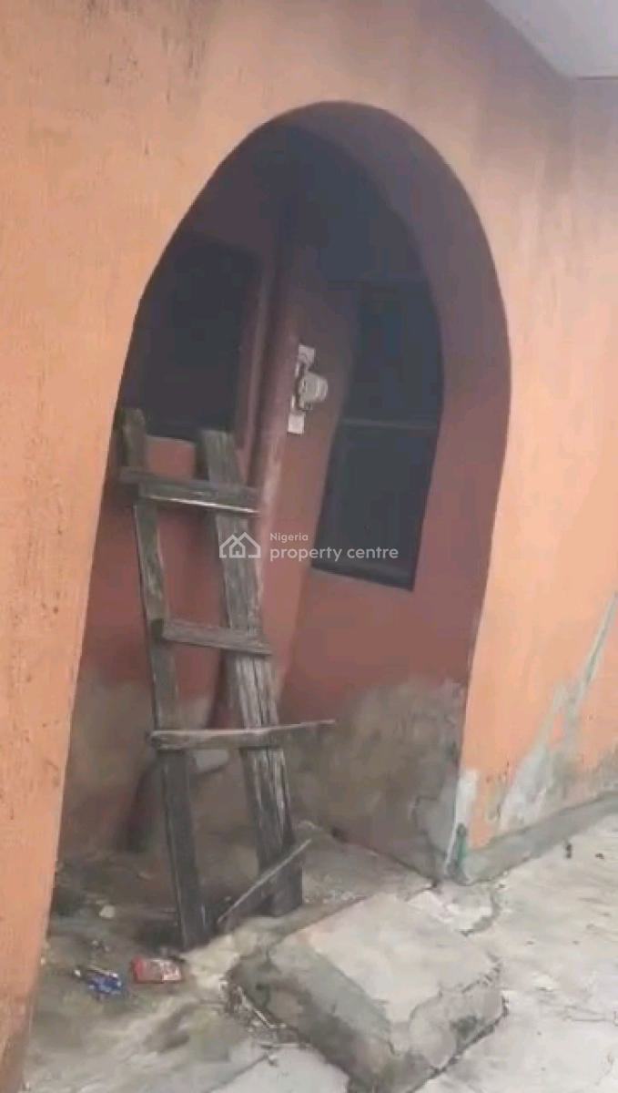 a Strategic Location of a Bungalow Sitting on 420.660 Square Meters, Latif Fagbemi Street, Off Osinfolarin Street, Akoka, Yaba, Lagos, Block of Flats for Sale