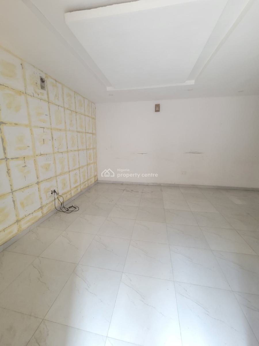 Sharp and Spacious 2 Bedroom Flat, Seaside Estate, Badore, Ajah, Lagos, Flat / Apartment for Rent