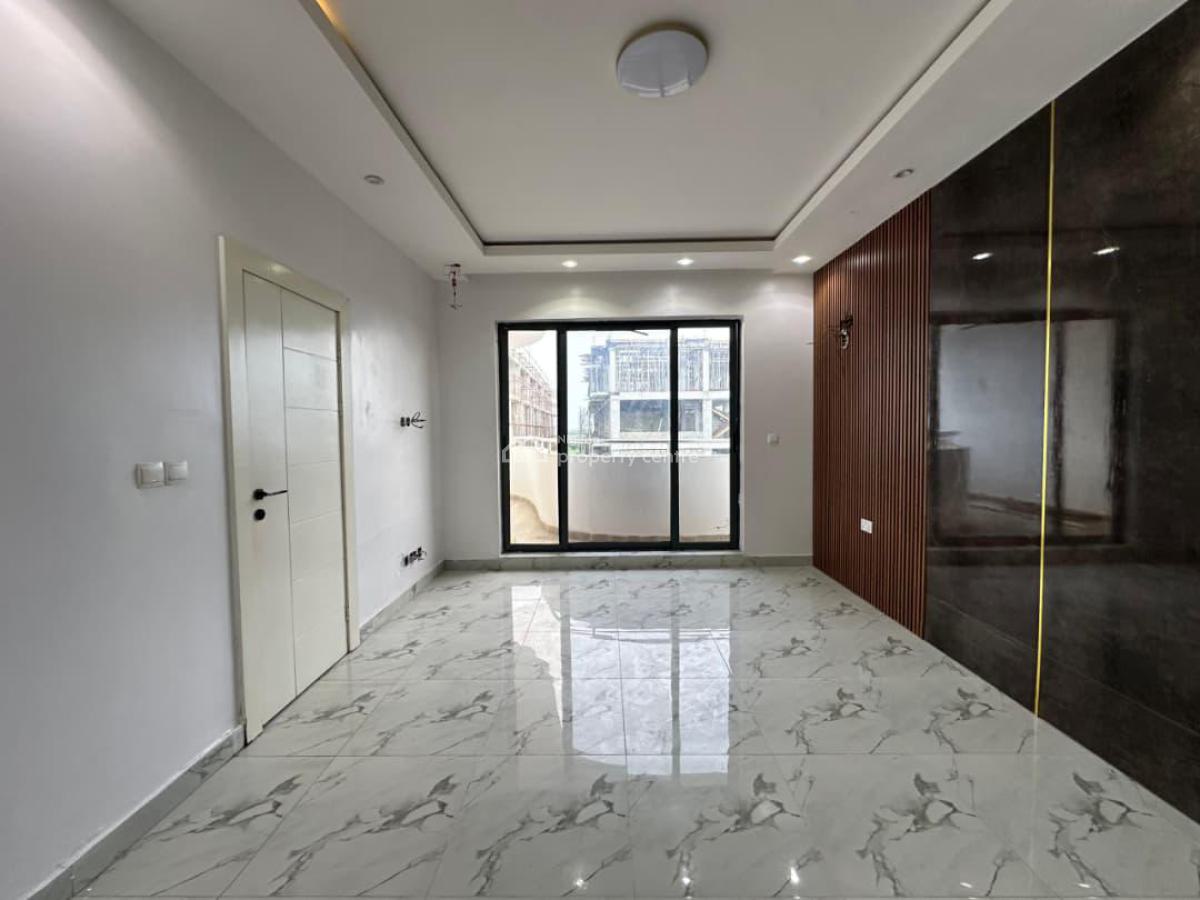 Tastefully Serviced 2 Bedroom Apartment in a Serene and Secured Estate, Lekki Phase 1, Lekki, Lagos, Flat / Apartment for Rent