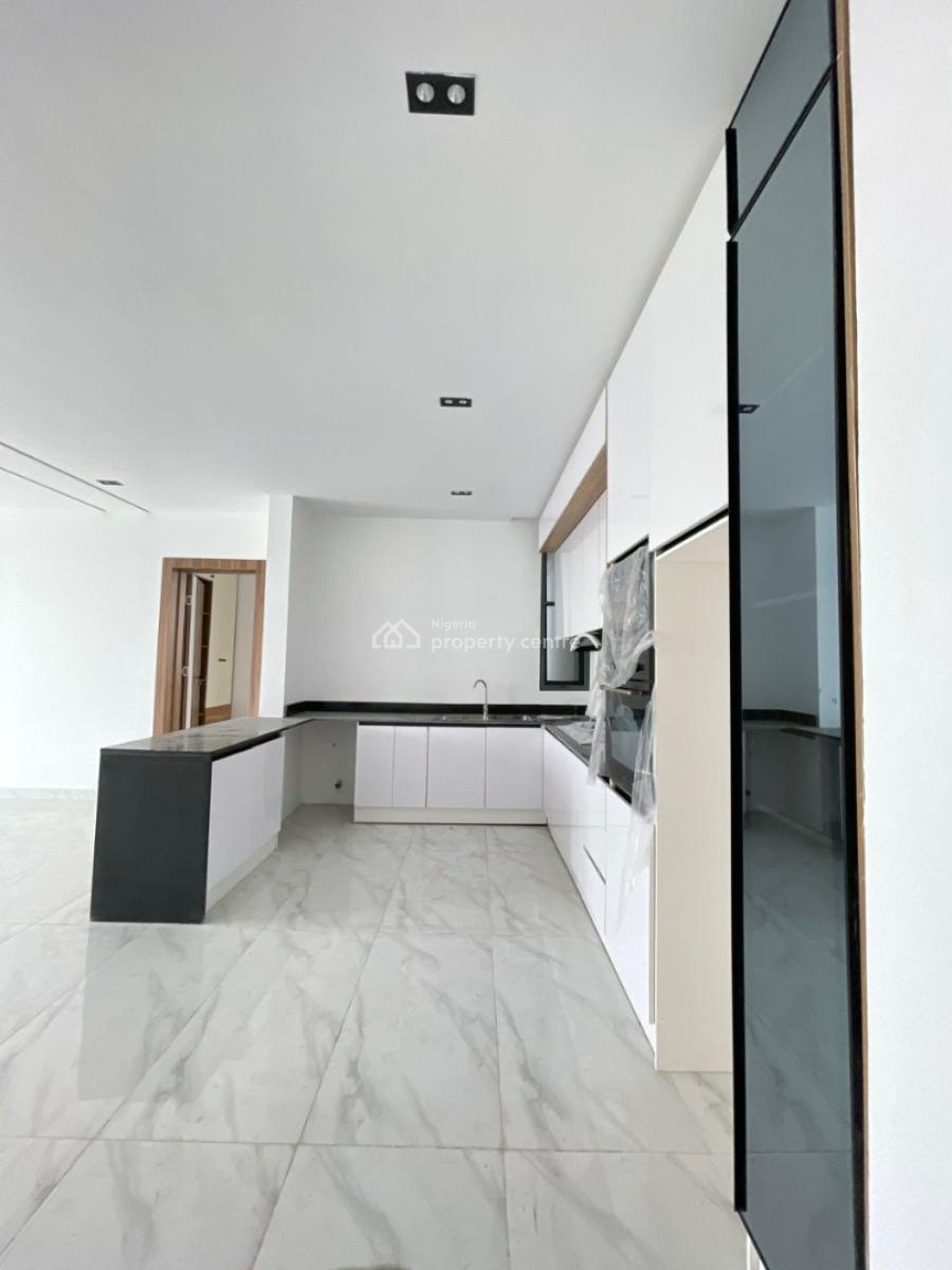 Tastefully Finished 4 Bedroom Maisonette House with Swimming Pool and Gym, Lekki Phase 1, Lekki, Lagos, Block of Flats for Sale