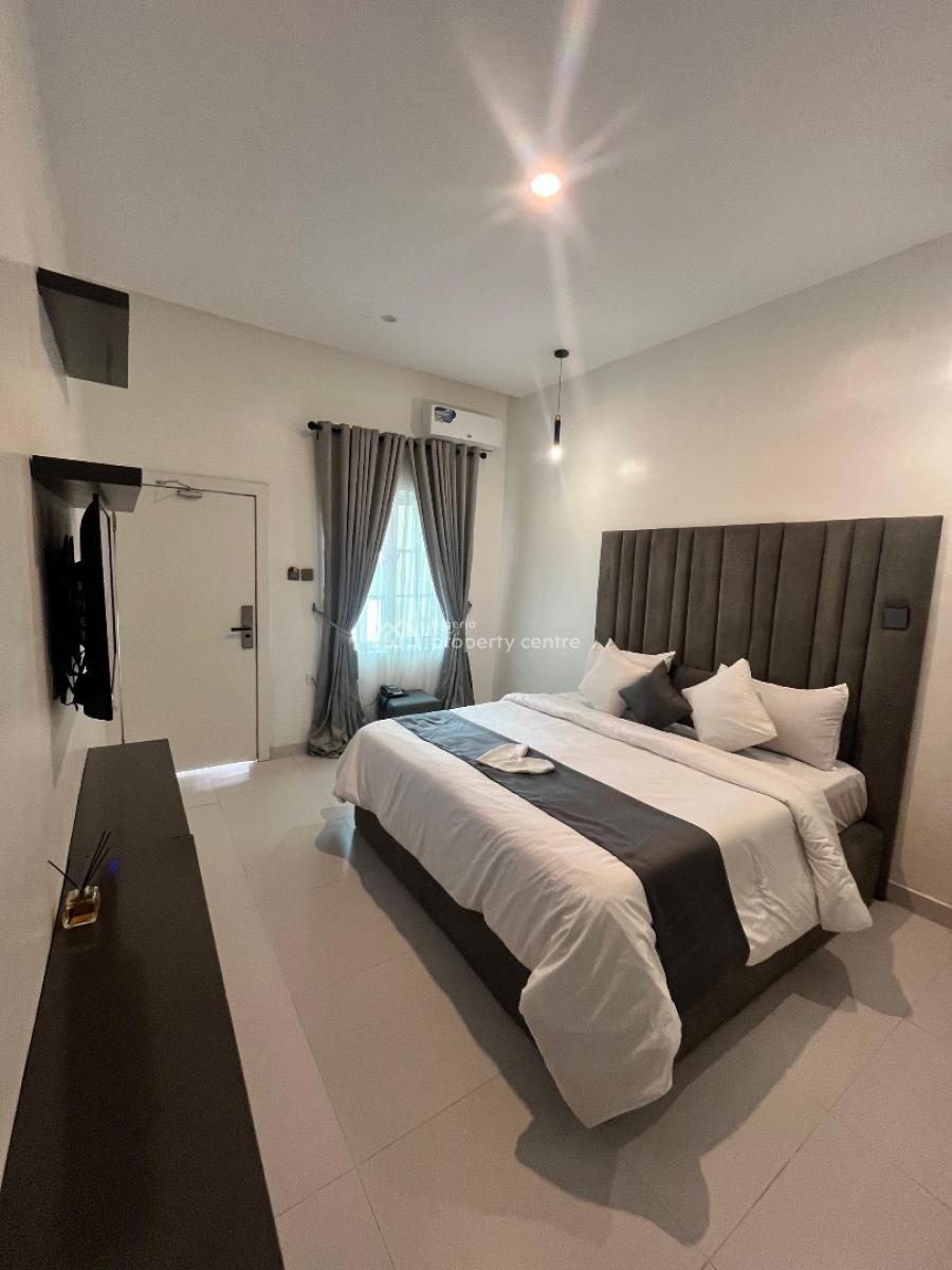 Studio Apartment, Osapa, Lekki, Lagos, Self Contain (single Rooms) Short Let