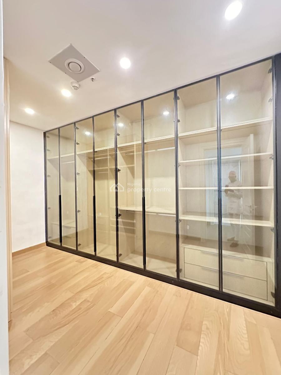 Standard 4 Bedroom with Bq, Pool, Play Room, Concierge, Old Ikoyi, Ikoyi, Lagos, Flat / Apartment for Sale