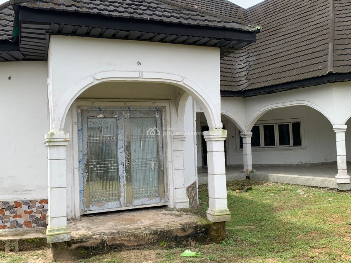 5 Bedroom Bungalow, Off Amukpe Road, Sapele, Delta, Detached Bungalow for Sale