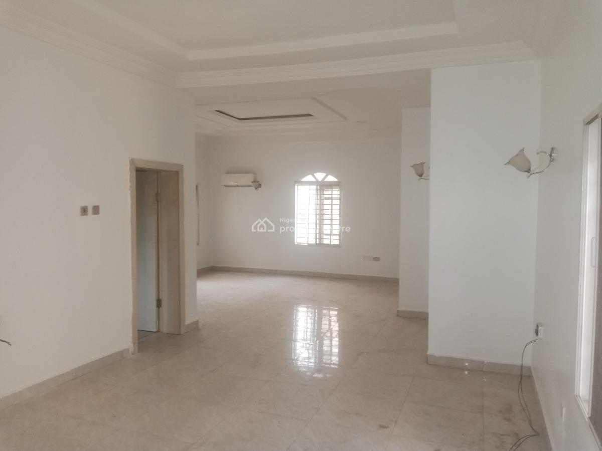 Classic Luxury Spacious 3 Bedroom Terrace Duplex with Bq, Mabushi, Abuja, House for Rent