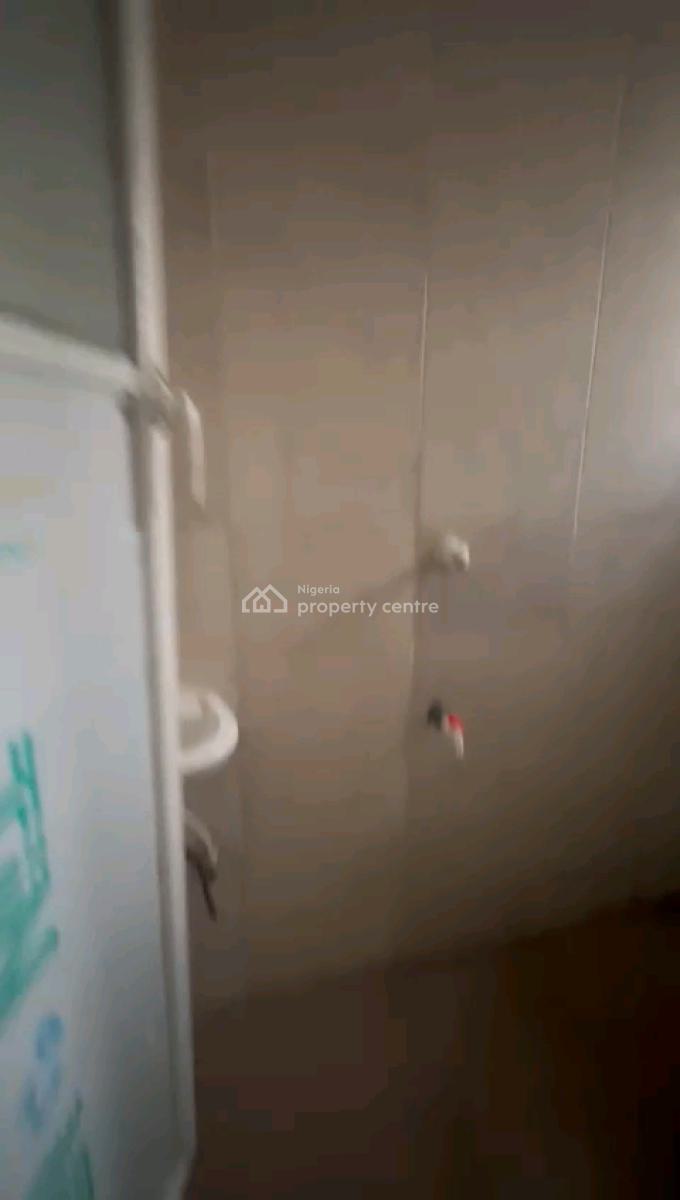 an Up Floor 2-bedroom Flat at Ilaje Bariga .., Ilaje, Bariga, Shomolu, Lagos, Flat / Apartment for Rent