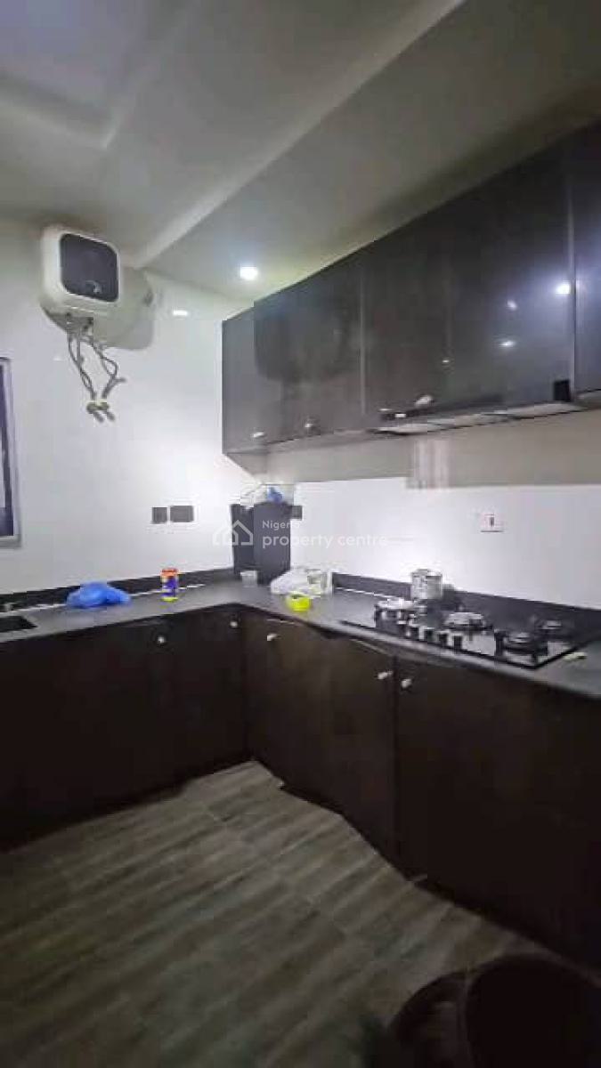 3 Bedroom Bungalow Main Building, Gwarinpa, Abuja, Detached Bungalow for Rent