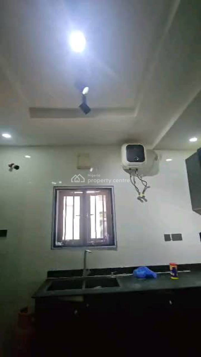 3 Bedroom Bungalow Main Building, Gwarinpa, Abuja, Detached Bungalow for Rent