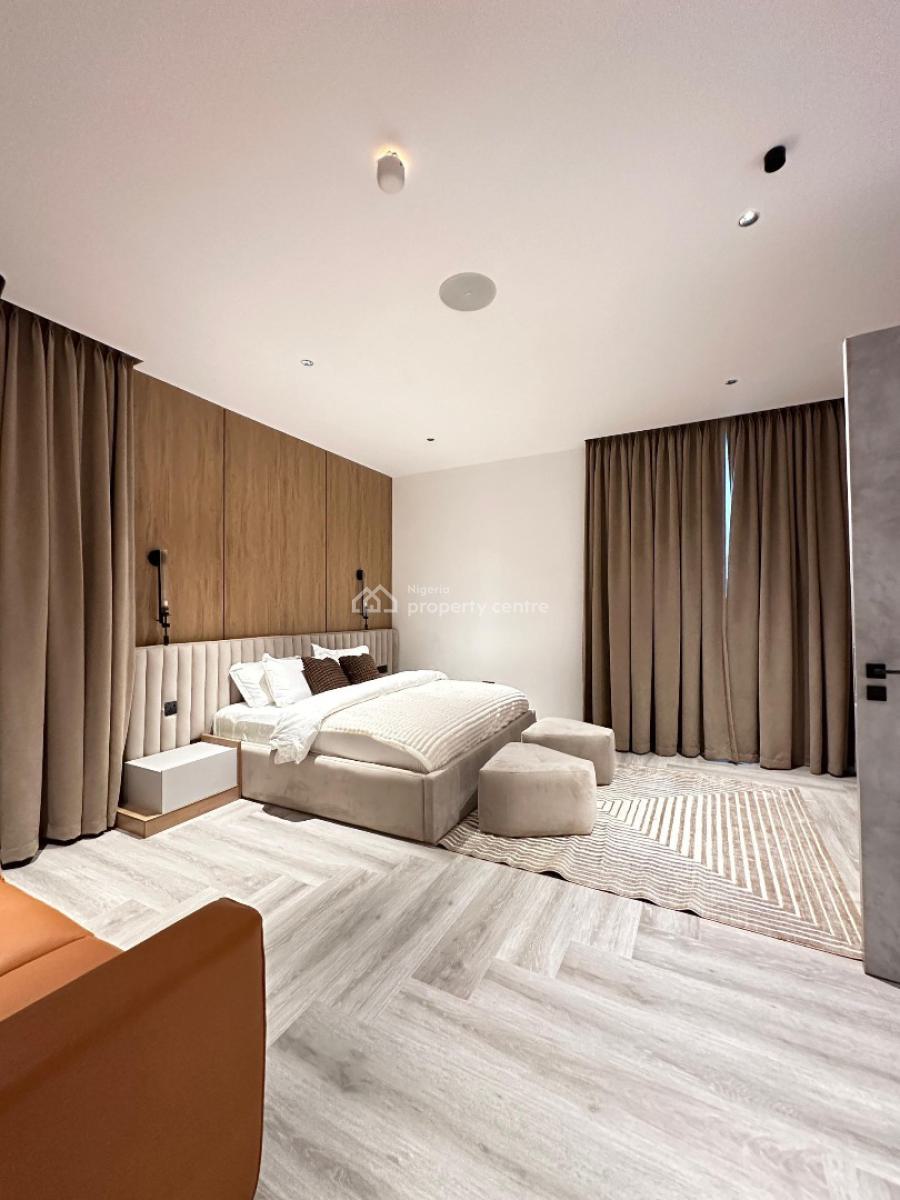 Well Built 3 Bedroom Apartment: in a Prestigious Location, Ikoyi, Lagos, Flat / Apartment for Sale