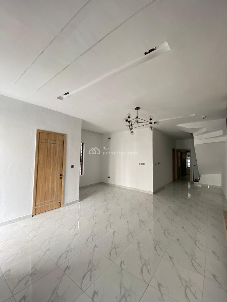 1 Bedroom Apartment, Ologolo, Ologolo, Lekki, Lagos, Flat / Apartment for Rent