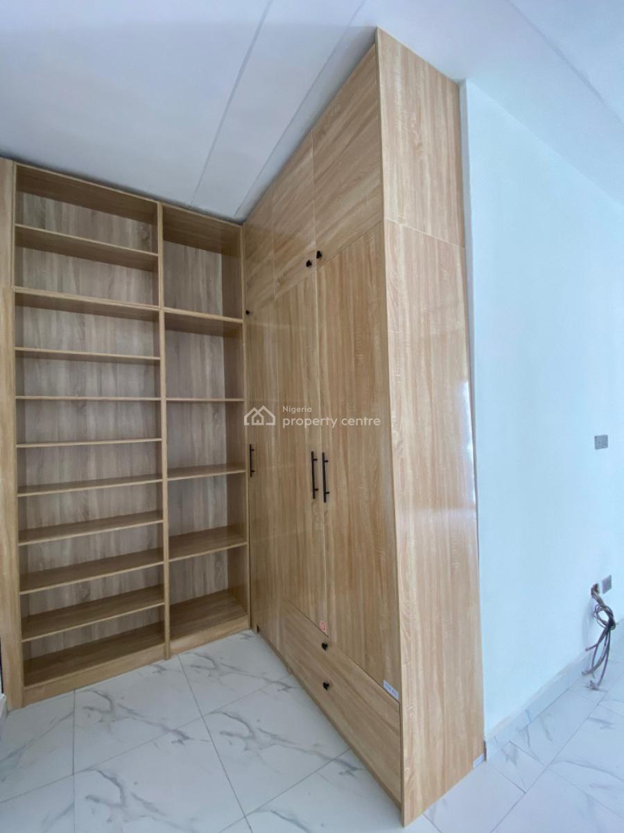 1 Bedroom Apartment, Ologolo, Ologolo, Lekki, Lagos, Flat / Apartment for Rent