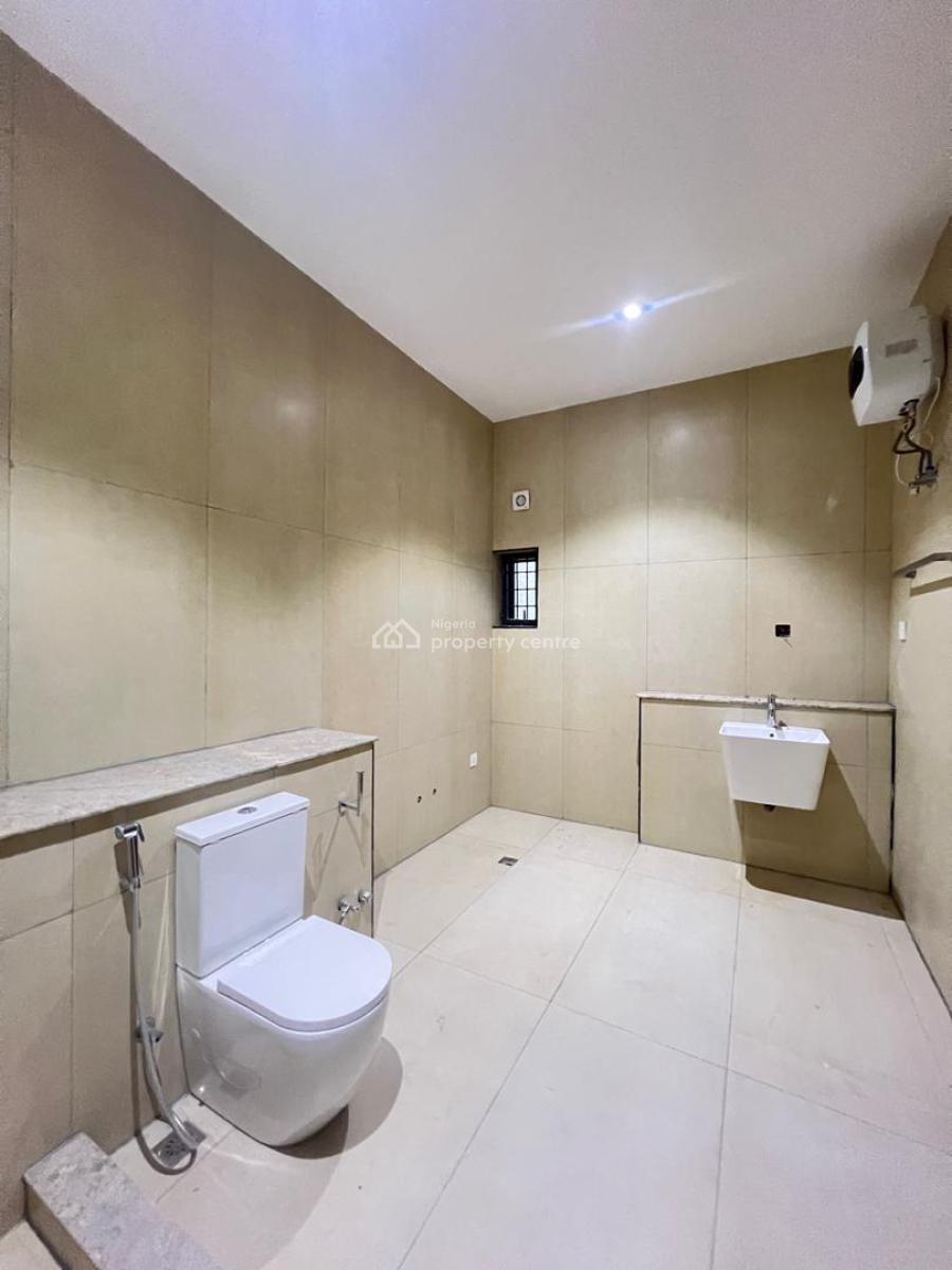 5 Bedroom Terrace Duplex, Guzape District, Abuja, Terraced Duplex for Rent