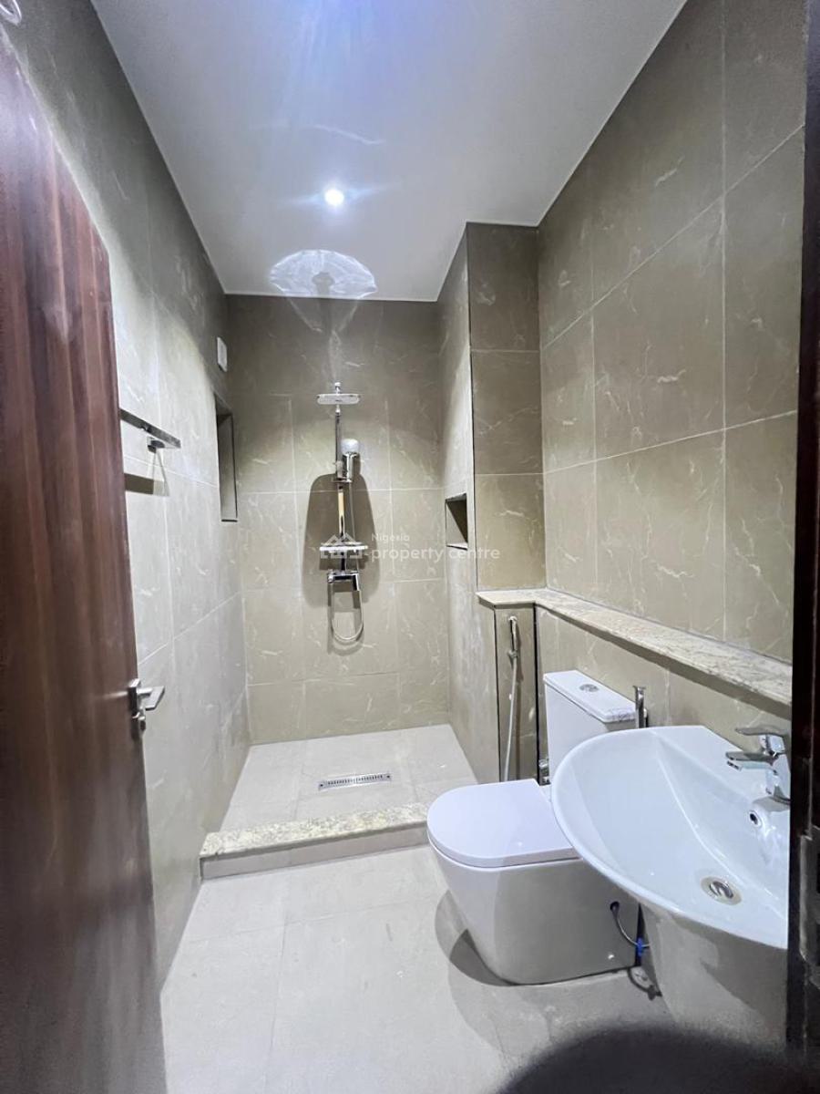 5 Bedroom Terrace Duplex, Guzape District, Abuja, Terraced Duplex for Rent