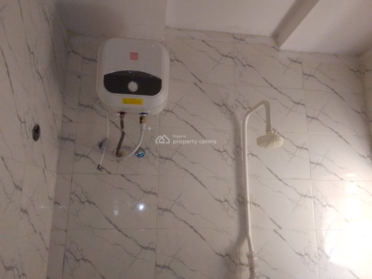 Newly Built Spacious Luxury 2 Bedroom Flat with Excellent Features, Victory Estate Road, Ogombo, Ajah, Lagos, Flat / Apartment for Rent