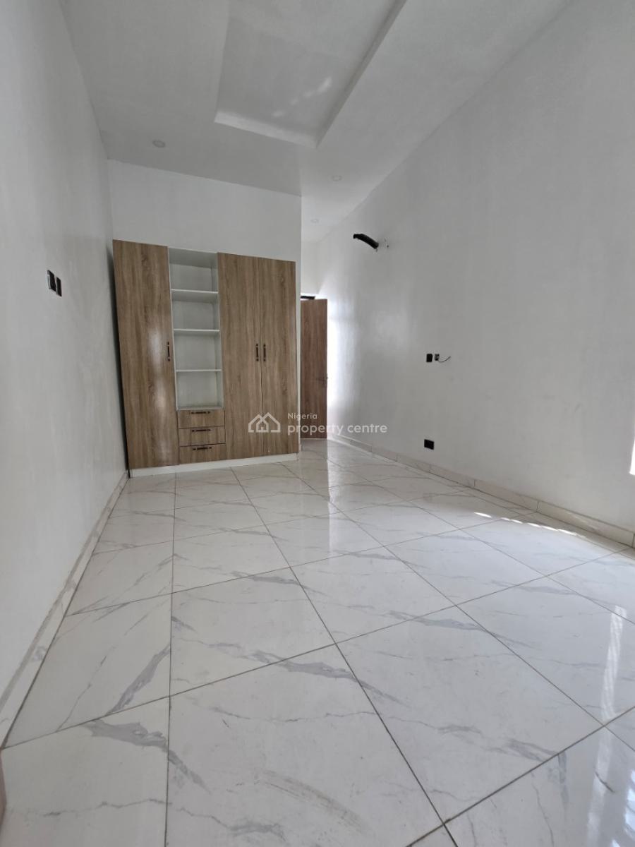 Cornerpiece Spacious 4 Bedroom Terrace Duplex with Bq, Ikota, Lekki, Lagos, Terraced Duplex for Sale