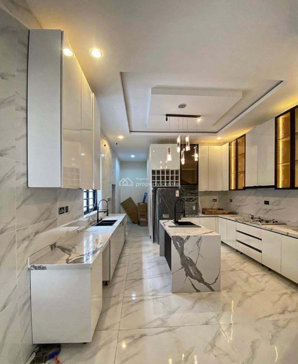 5 Bedroom Spacious Fully Detached Duplex with a Room Bq, Ologolo, Lekki, Lagos, Detached Duplex for Sale