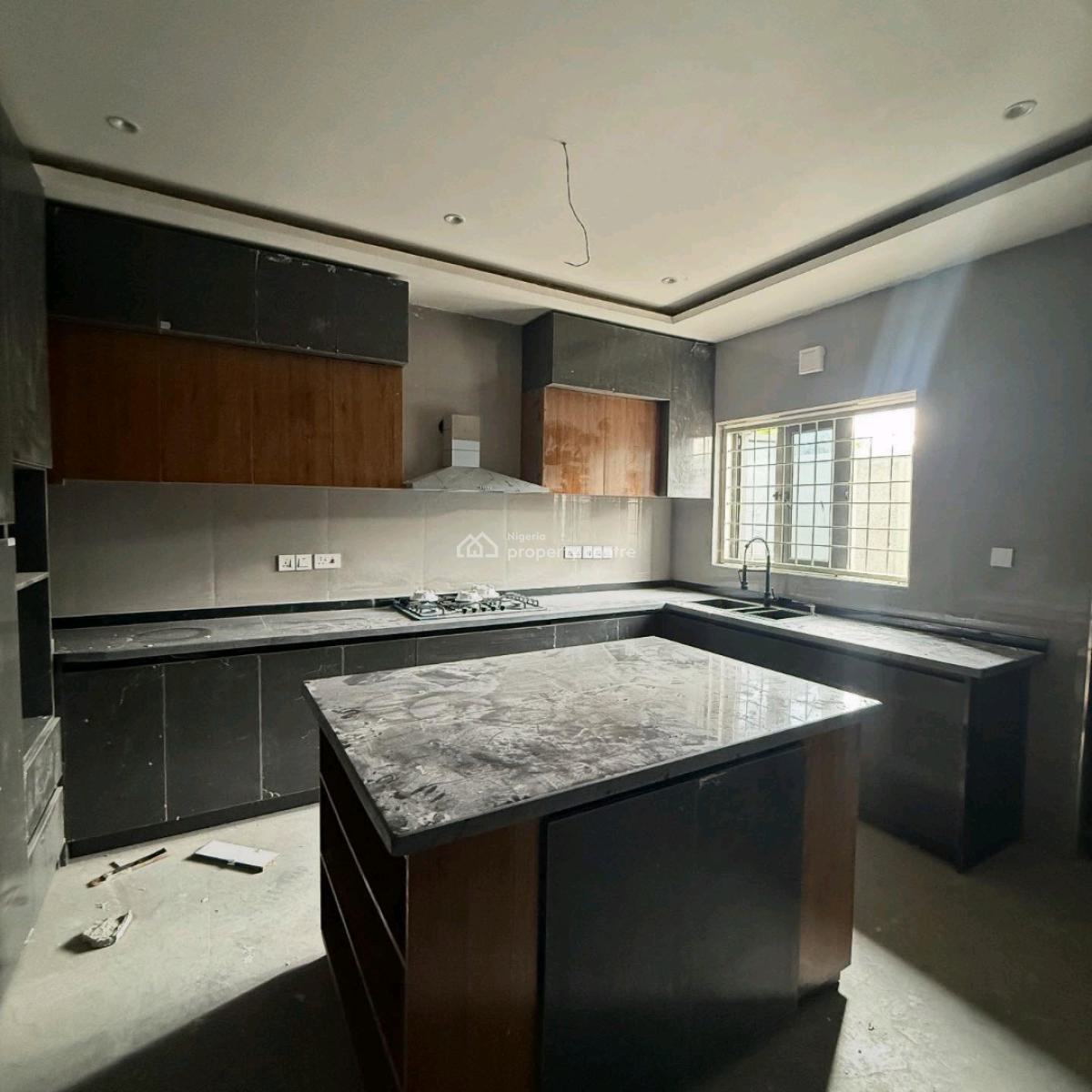 5 Bedroom Terrace Duplex 1 Room Bq  Loca: Garki By Area 11  Price: 3, Garki, Abuja, House for Sale