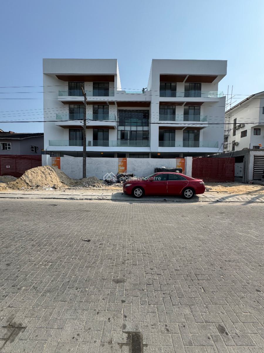 Spacious Two (2) Bedroom Apartment, Lekki Phase 1, Lekki, Lagos, Flat / Apartment for Sale