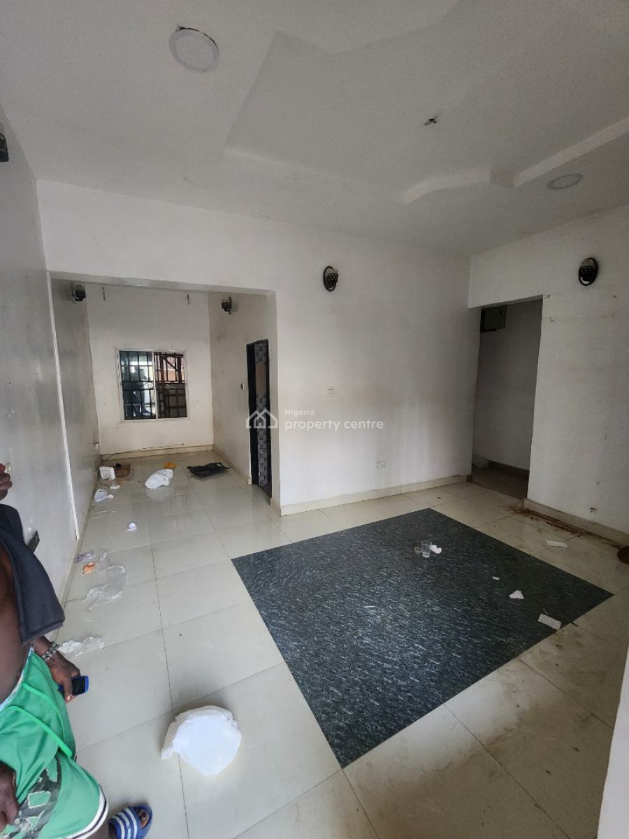 Luxury Two Bedroom Block of Flat, News Engineering Dawaki, Dawaki, Gwarinpa, Abuja, Flat / Apartment for Rent