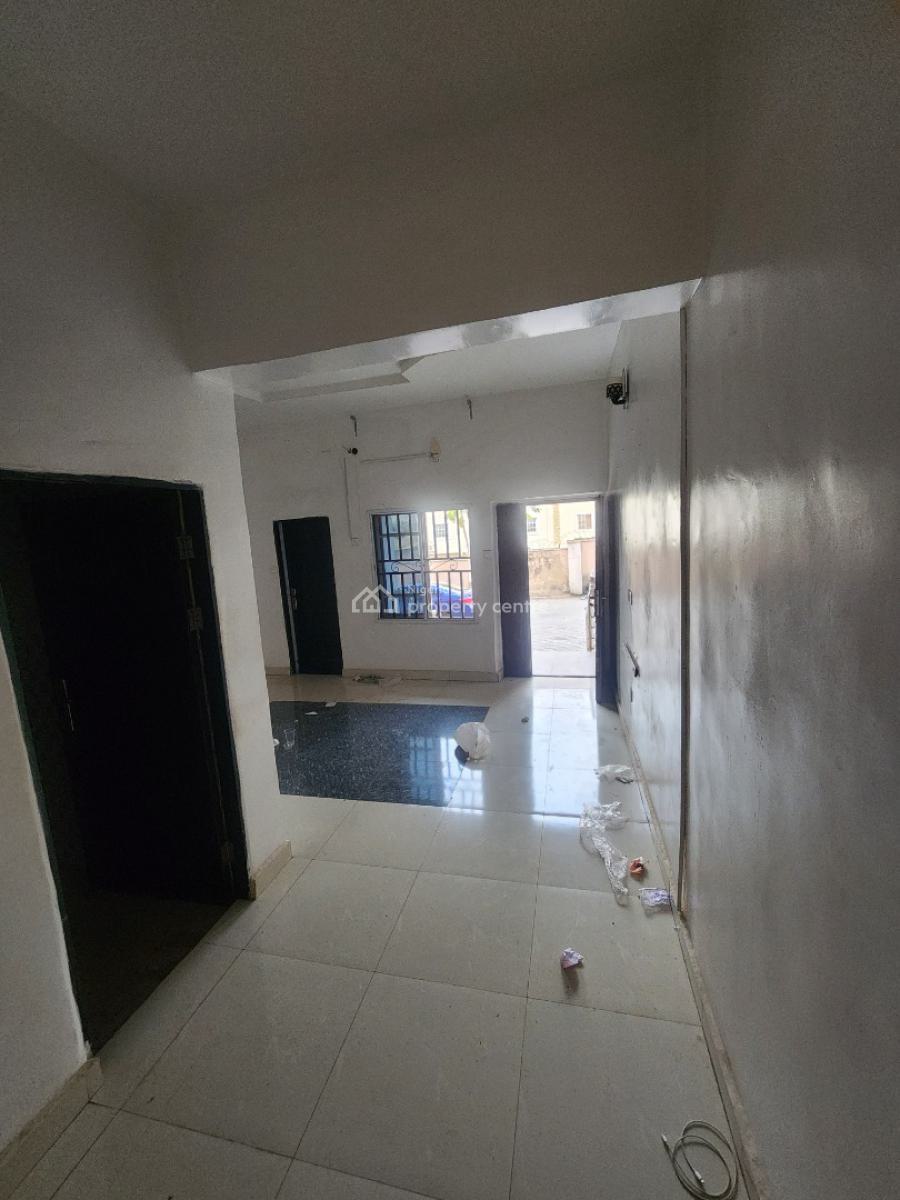 Luxury Two Bedroom Block of Flat, News Engineering Dawaki, Dawaki, Gwarinpa, Abuja, Flat / Apartment for Rent