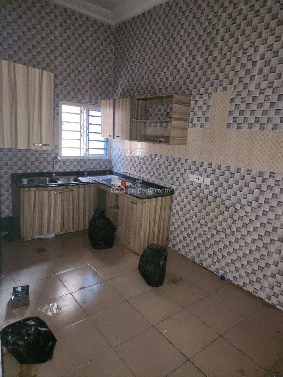 Luxury Two Bedroom Block of Flat, News Engineering Dawaki, Dawaki, Gwarinpa, Abuja, Flat / Apartment for Rent