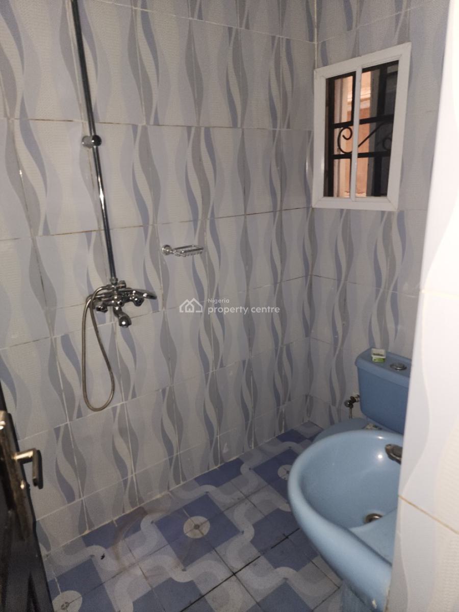 Luxury Two Bedroom Block of Flat, News Engineering Dawaki, Dawaki, Gwarinpa, Abuja, Flat / Apartment for Rent