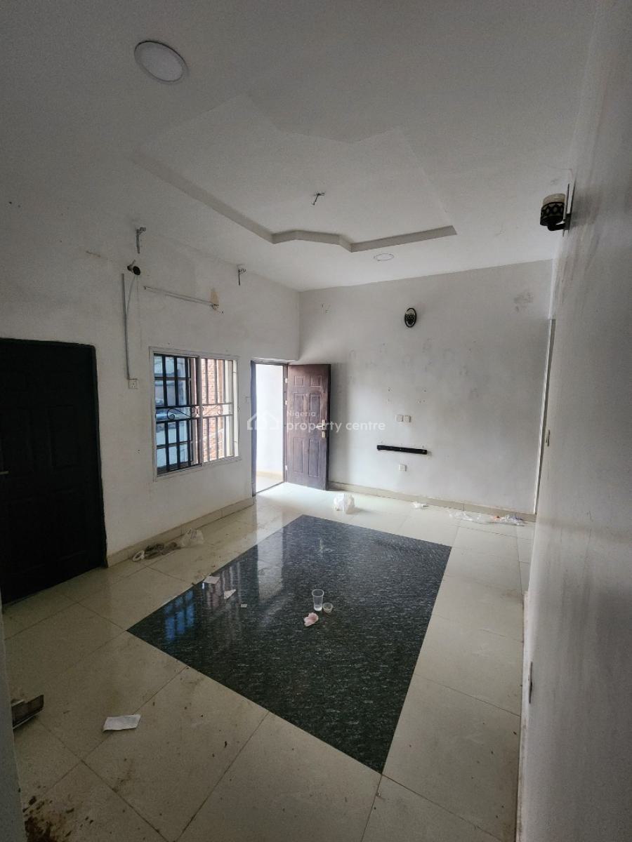 Luxury Two Bedroom Block of Flat, News Engineering Dawaki, Dawaki, Gwarinpa, Abuja, Flat / Apartment for Rent