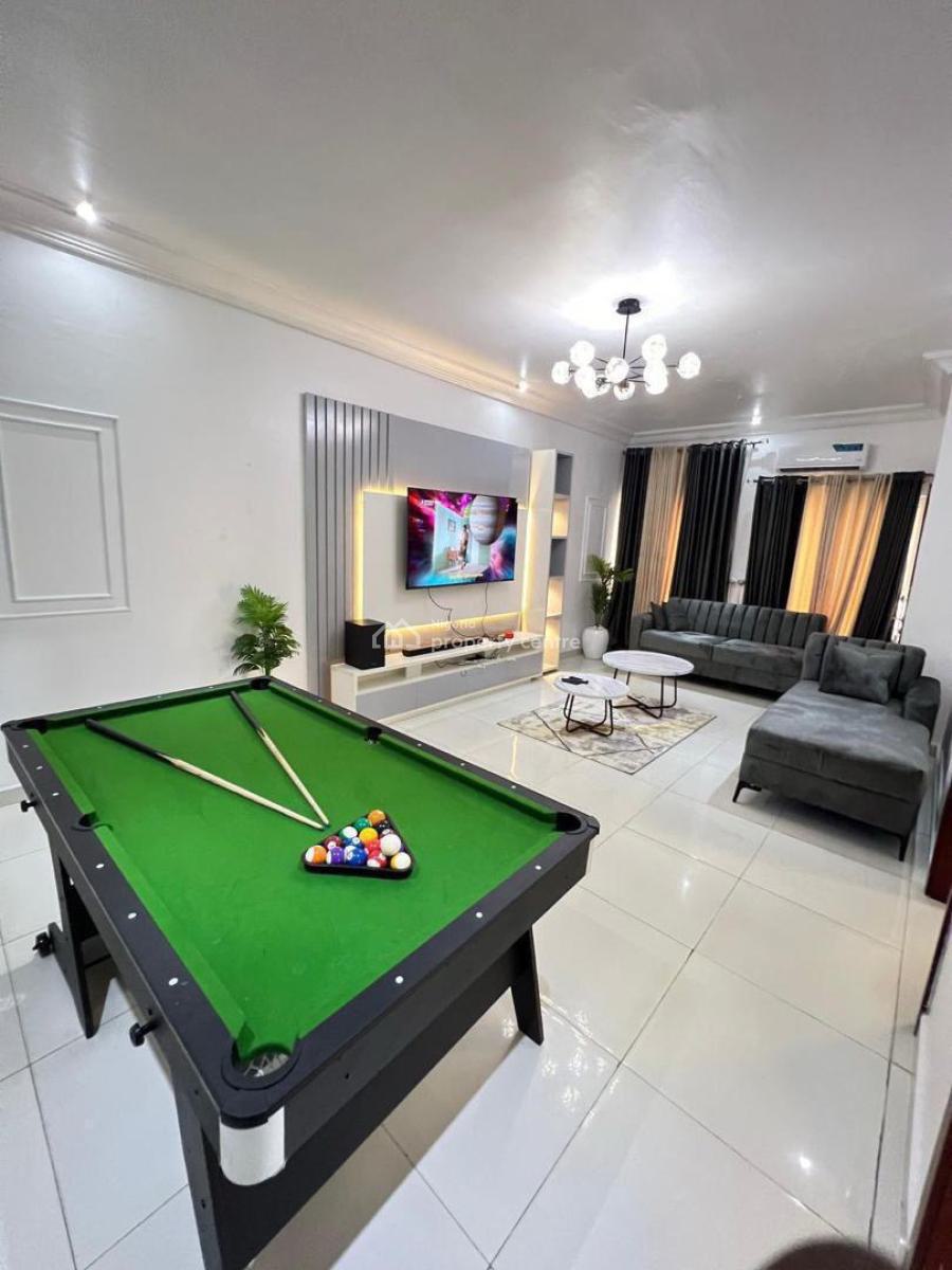 Luxury 2 Bedroom with Ps5 and Snooker, Admiralty Way, Lekki Phase 1, Lekki, Lagos, Flat / Apartment Short Let
