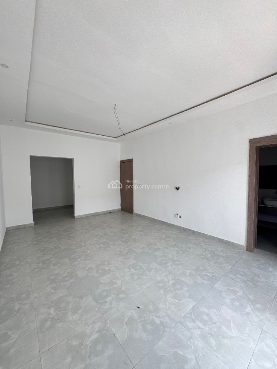 Spacious Three (3) Bedroom Apartment, Lekki, Lagos, Flat / Apartment for Sale