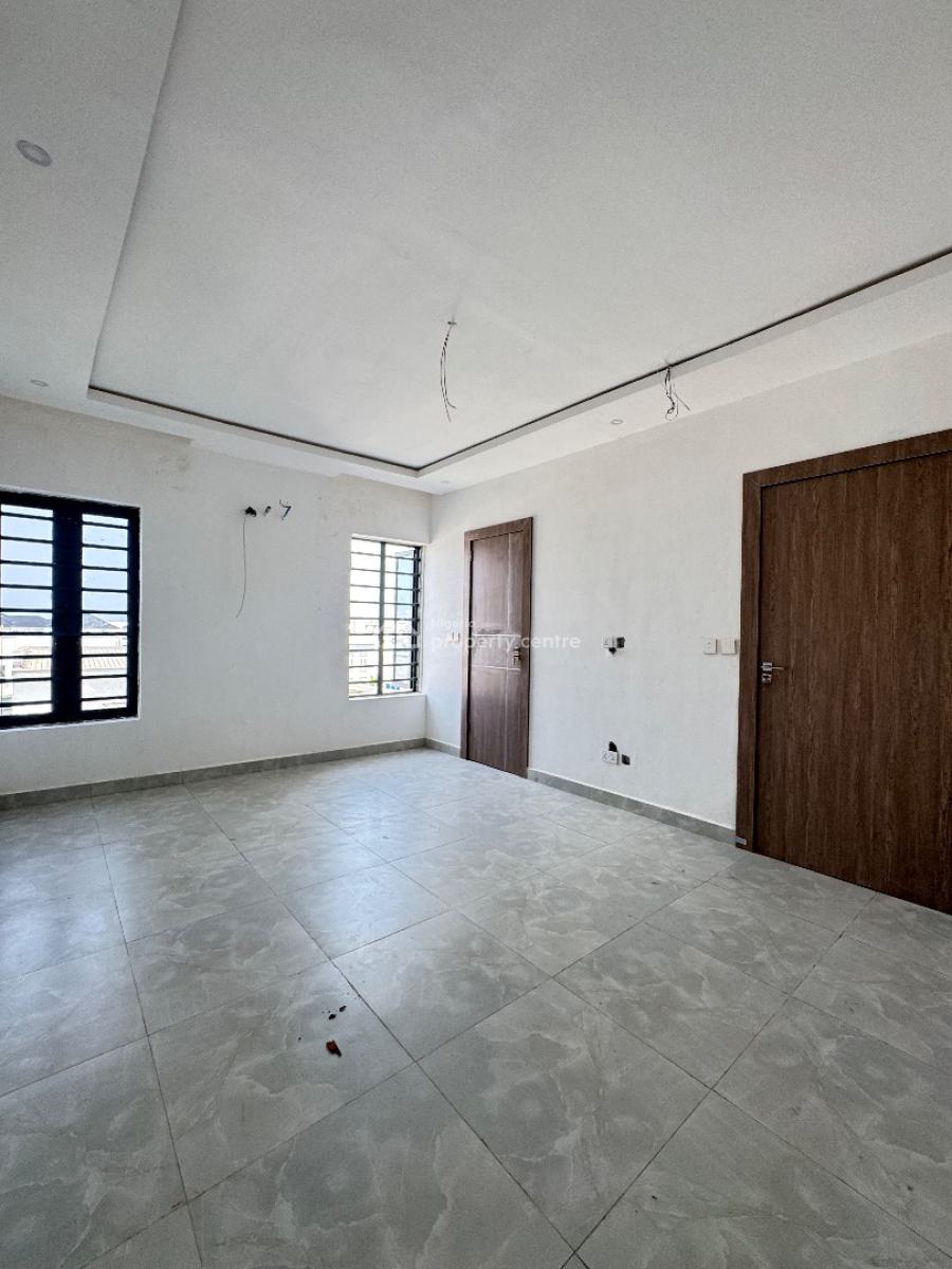 Spacious Three (3) Bedroom Apartment, Lekki, Lagos, Flat / Apartment for Sale
