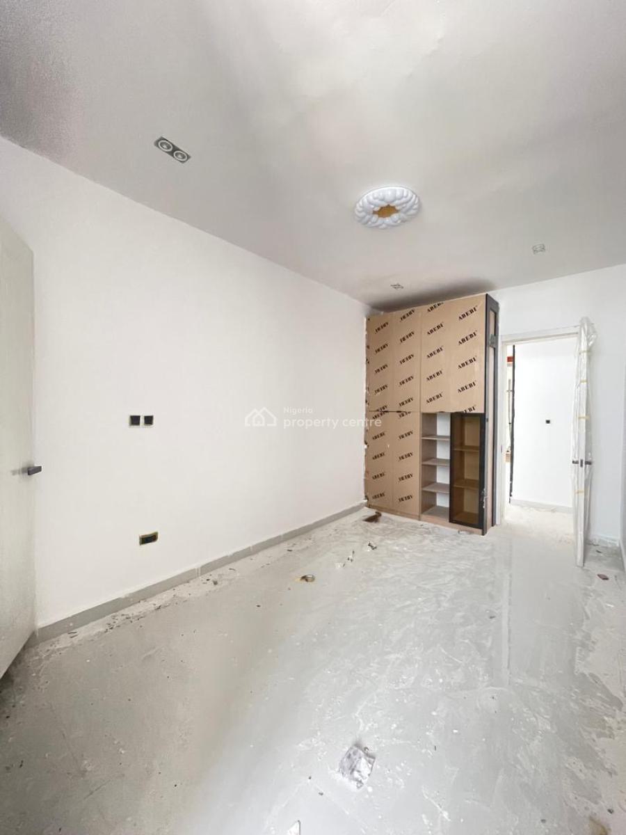 Beautifully Built 2 Bedroom Apartment, Ologolo, Lekki, Lagos, Flat / Apartment for Sale