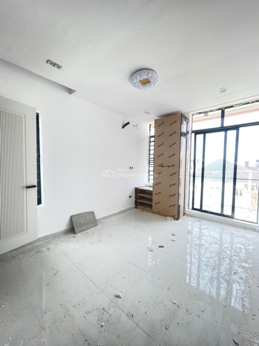 Beautifully Built 2 Bedroom Apartment, Ologolo, Lekki, Lagos, Flat / Apartment for Sale