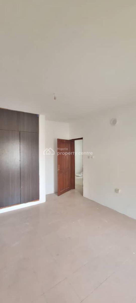 Sharp and Spacious 3 Bedroom Apartment, Thomas Estate, Ajah, Lagos, Flat / Apartment for Rent