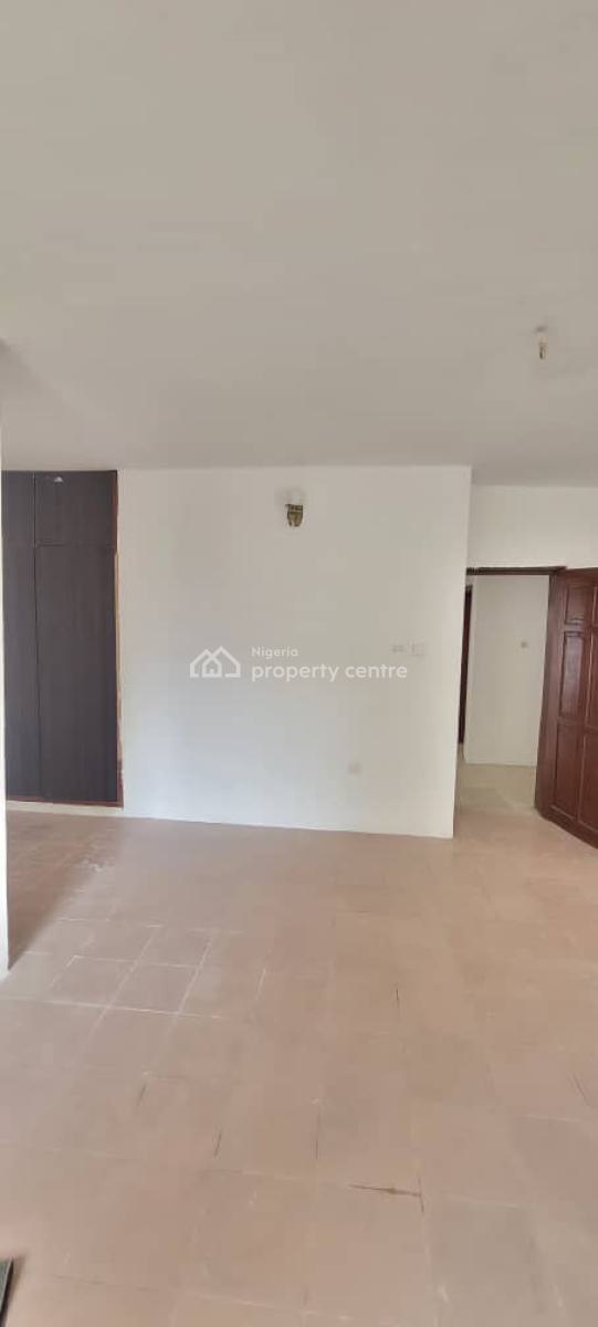 Sharp and Spacious 3 Bedroom Apartment, Thomas Estate, Ajah, Lagos, Flat / Apartment for Rent