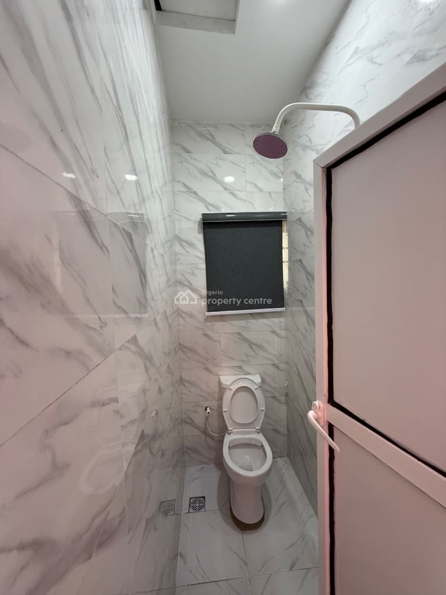 Decent 2 Bedroom Flat, 9 Peter Oki Street, Off Samuel Street, Ogudu, Lagos, Flat / Apartment Short Let