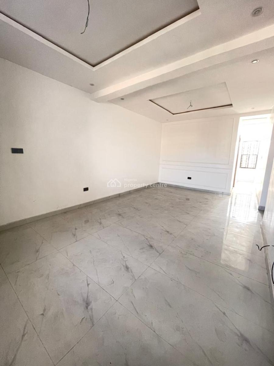 2 Bedroom Luxury & Spacious Apartment, Igbo Efon, Lekki, Lagos, Flat / Apartment for Sale