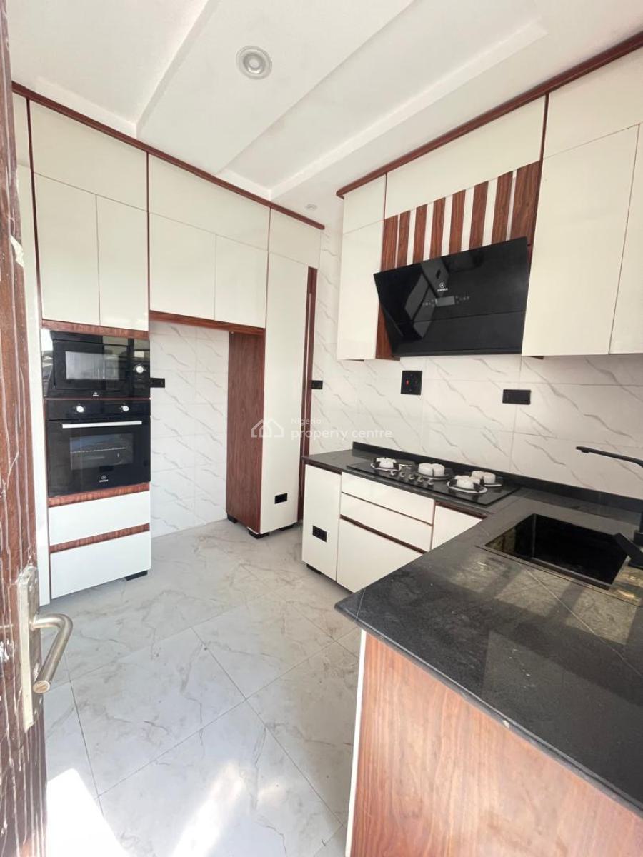 2 Bedroom Luxury & Spacious Apartment, Igbo Efon, Lekki, Lagos, Flat / Apartment for Sale