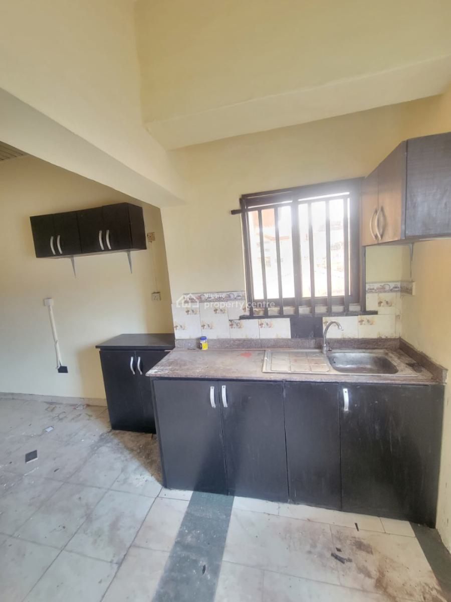 Sharp and Spacious 3 Bedroom Duplex, Thomas Estate, Ajah, Lagos, Terraced Duplex for Rent