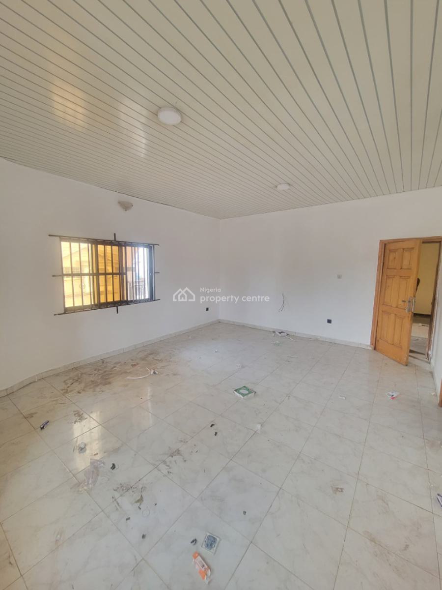 Sharp and Spacious 3 Bedroom Duplex, Thomas Estate, Ajah, Lagos, Terraced Duplex for Rent