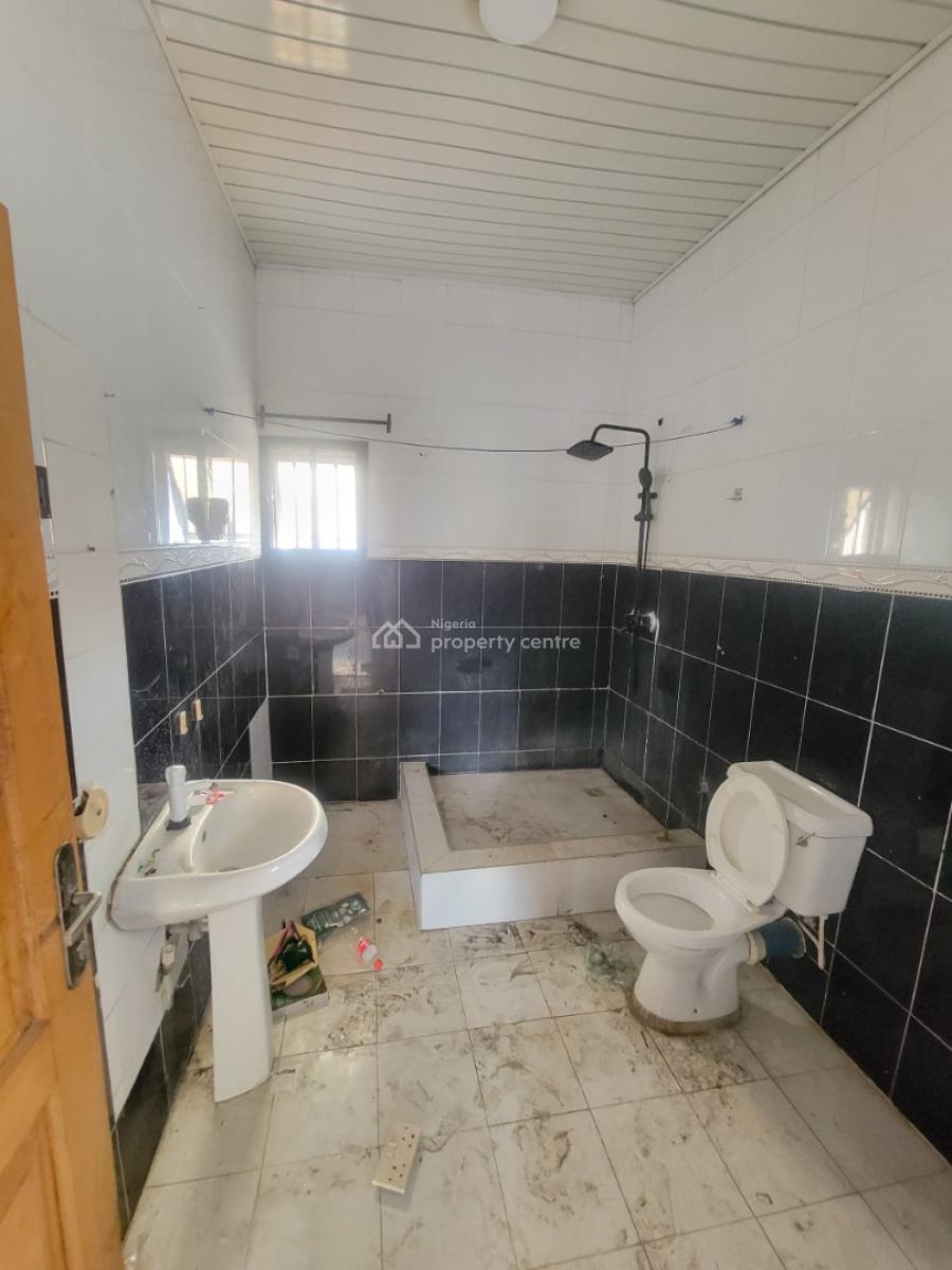 Sharp and Spacious 3 Bedroom Duplex, Thomas Estate, Ajah, Lagos, Terraced Duplex for Rent