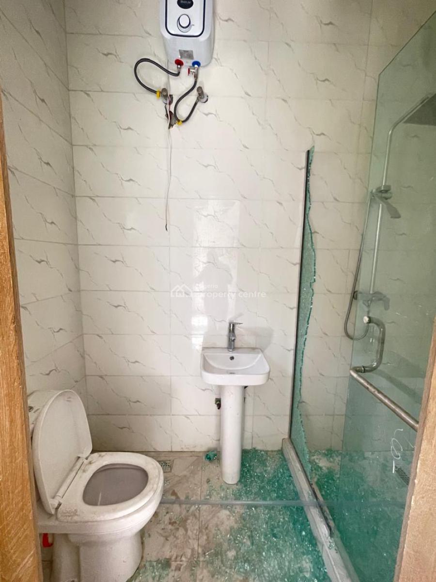 Beautifully Built 3 Bedroom Apartments., Igbo Efon, Lekki, Lagos, Flat / Apartment for Sale