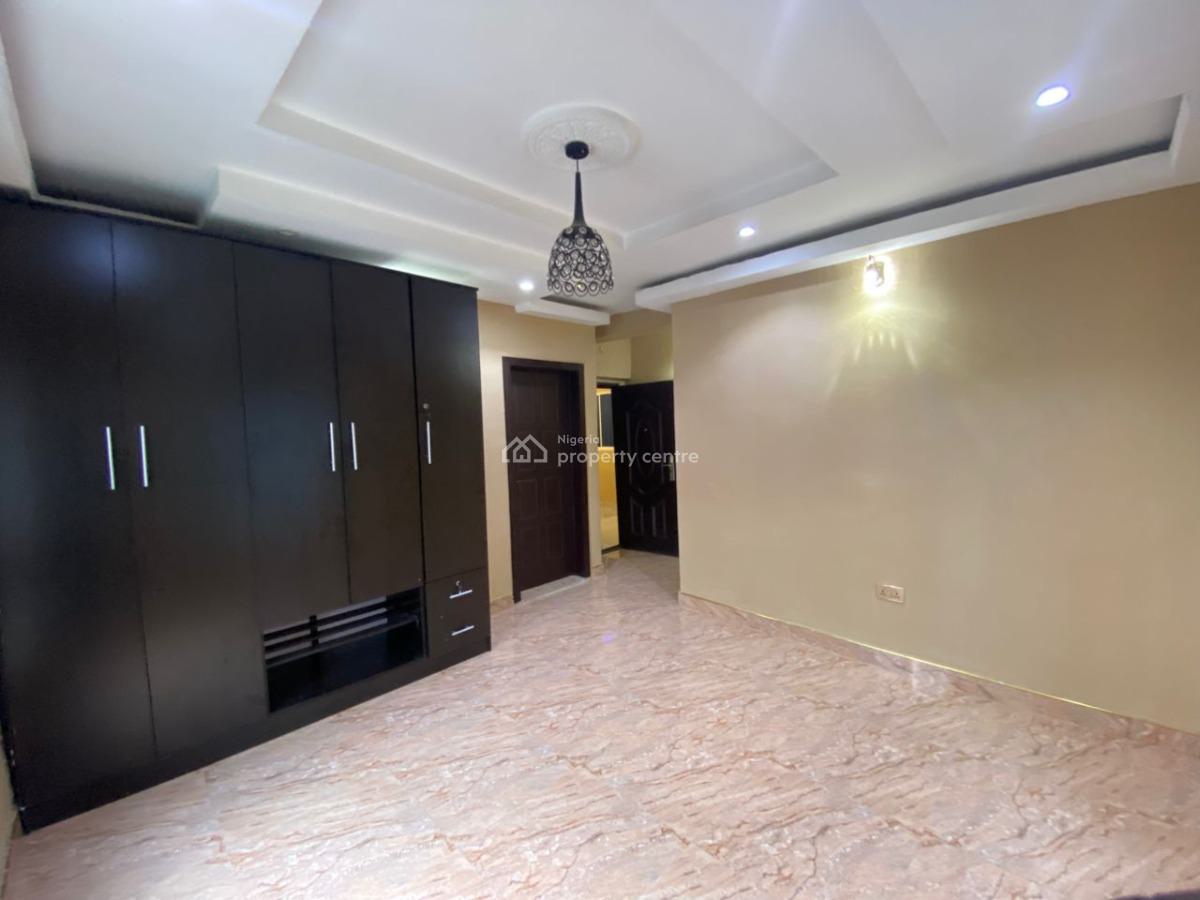 Spacious 3br, Ikeja, Lagos, Flat / Apartment for Rent