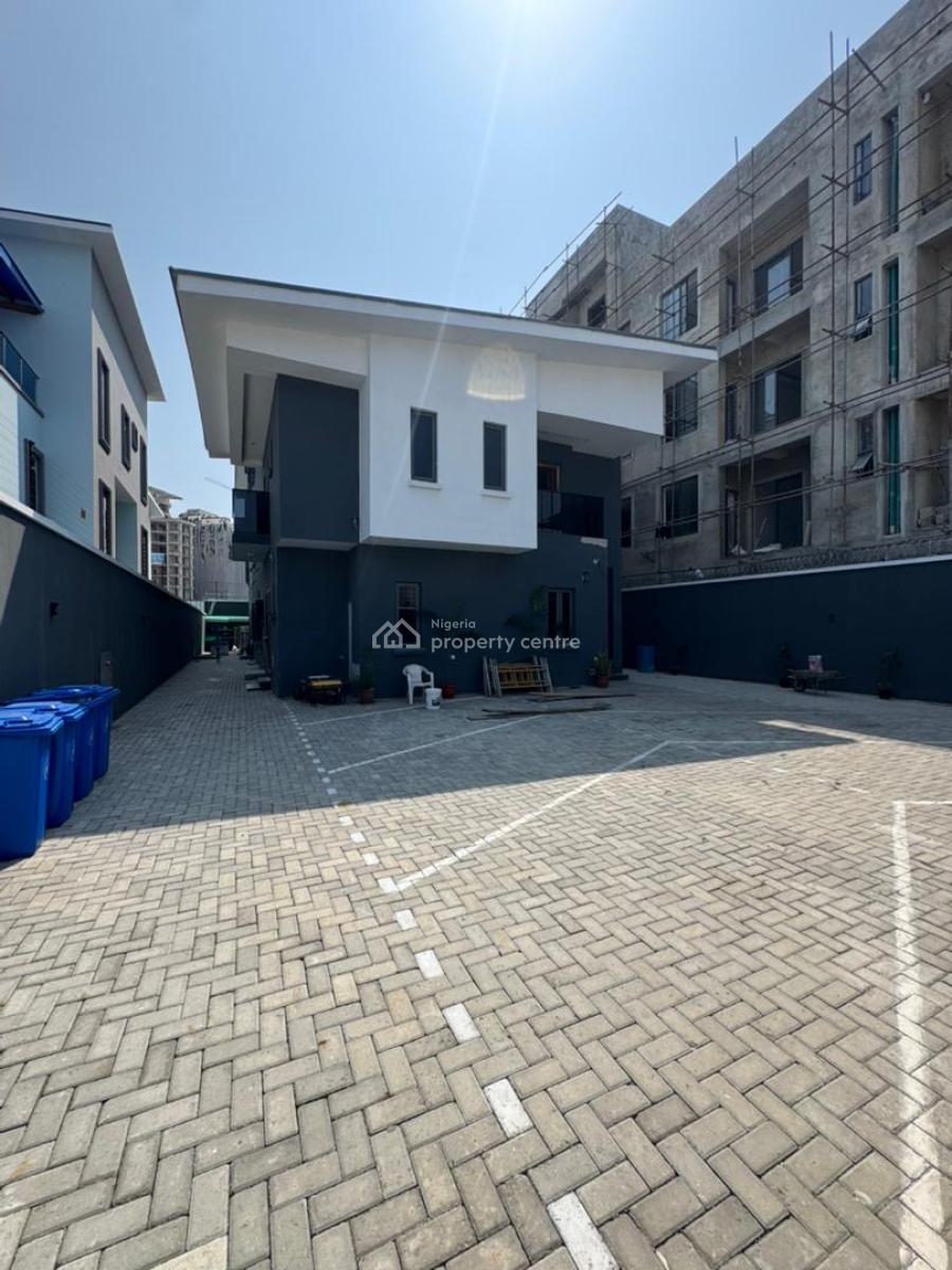 Beautiful 4 Bedroom Penthouse with Bq, Victoria Island (vi), Lagos, Flat / Apartment for Rent