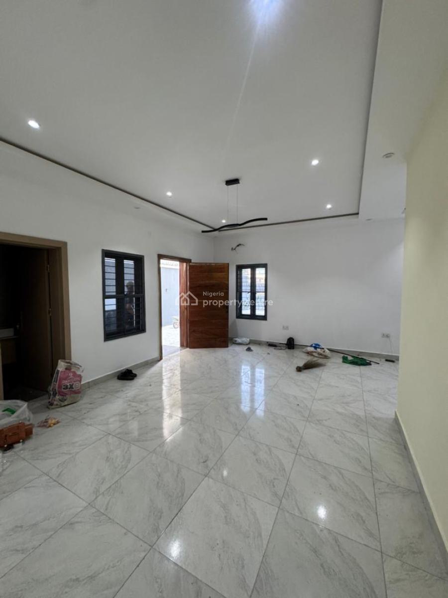 Beautiful 4 Bedroom Penthouse with Bq, Victoria Island (vi), Lagos, Flat / Apartment for Rent