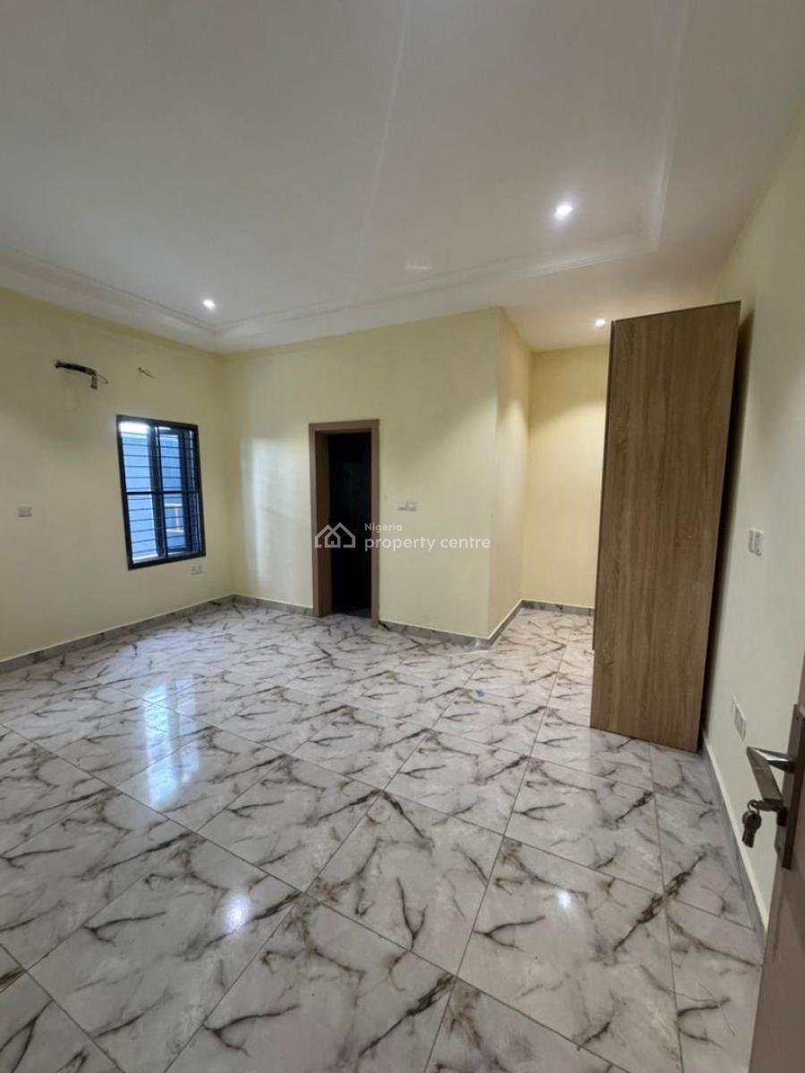 Beautiful 4 Bedroom Penthouse with Bq, Victoria Island (vi), Lagos, Flat / Apartment for Rent
