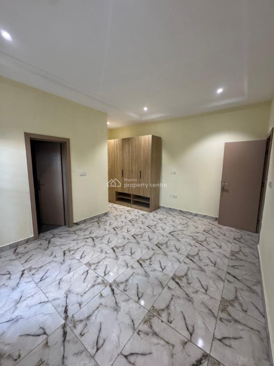 Beautiful 4 Bedroom Penthouse with Bq, Victoria Island (vi), Lagos, Flat / Apartment for Rent