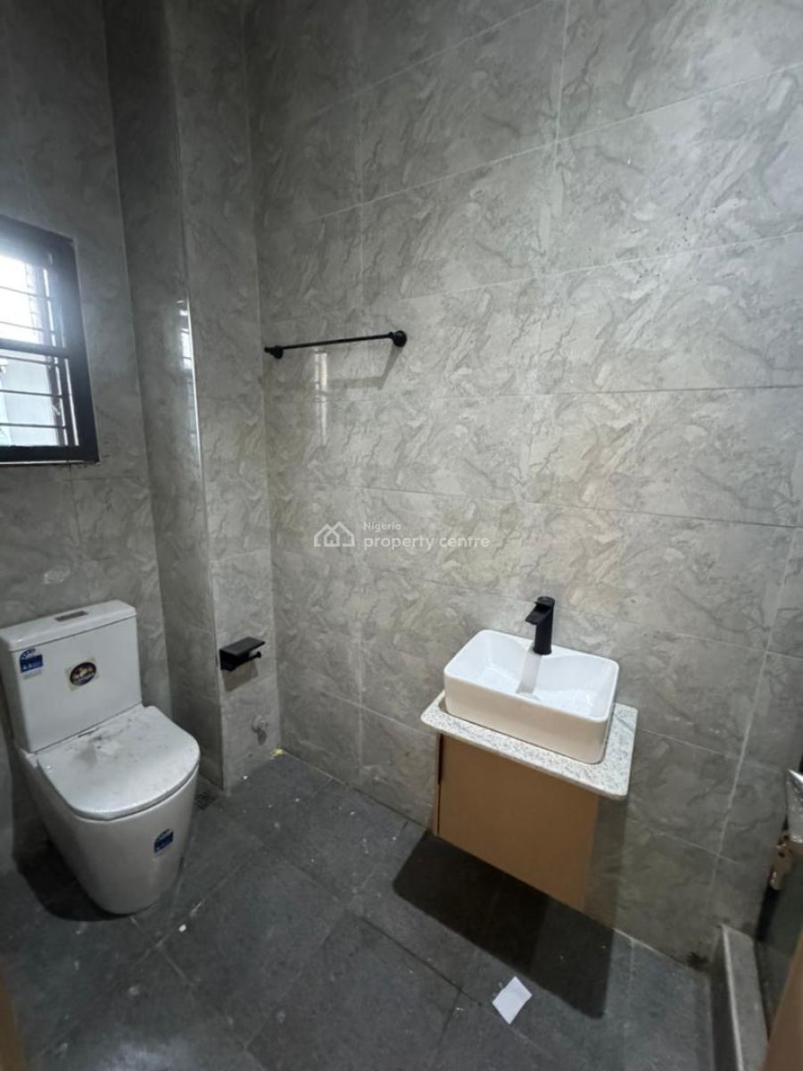 Beautiful 4 Bedroom Penthouse with Bq, Victoria Island (vi), Lagos, Flat / Apartment for Rent