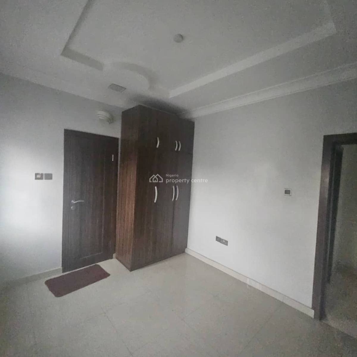Decent 4 Bedroom Semi Detached Duplex, Gra Phase 2, Magodo, Lagos, Semi-detached Duplex for Rent