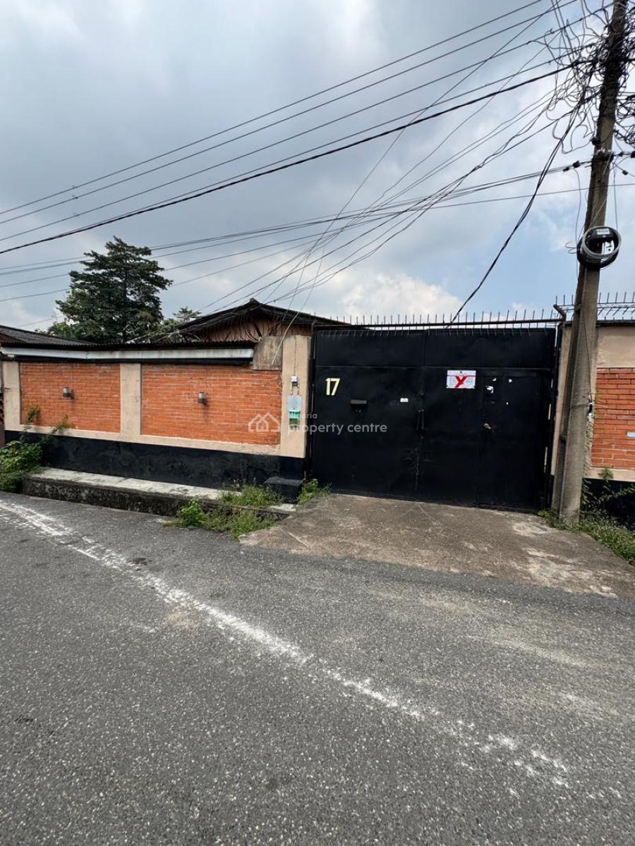 Buy and Renovate Bungalow Situated in a Perfect Location, Bode Thomas, Surulere, Lagos, Detached Bungalow for Sale