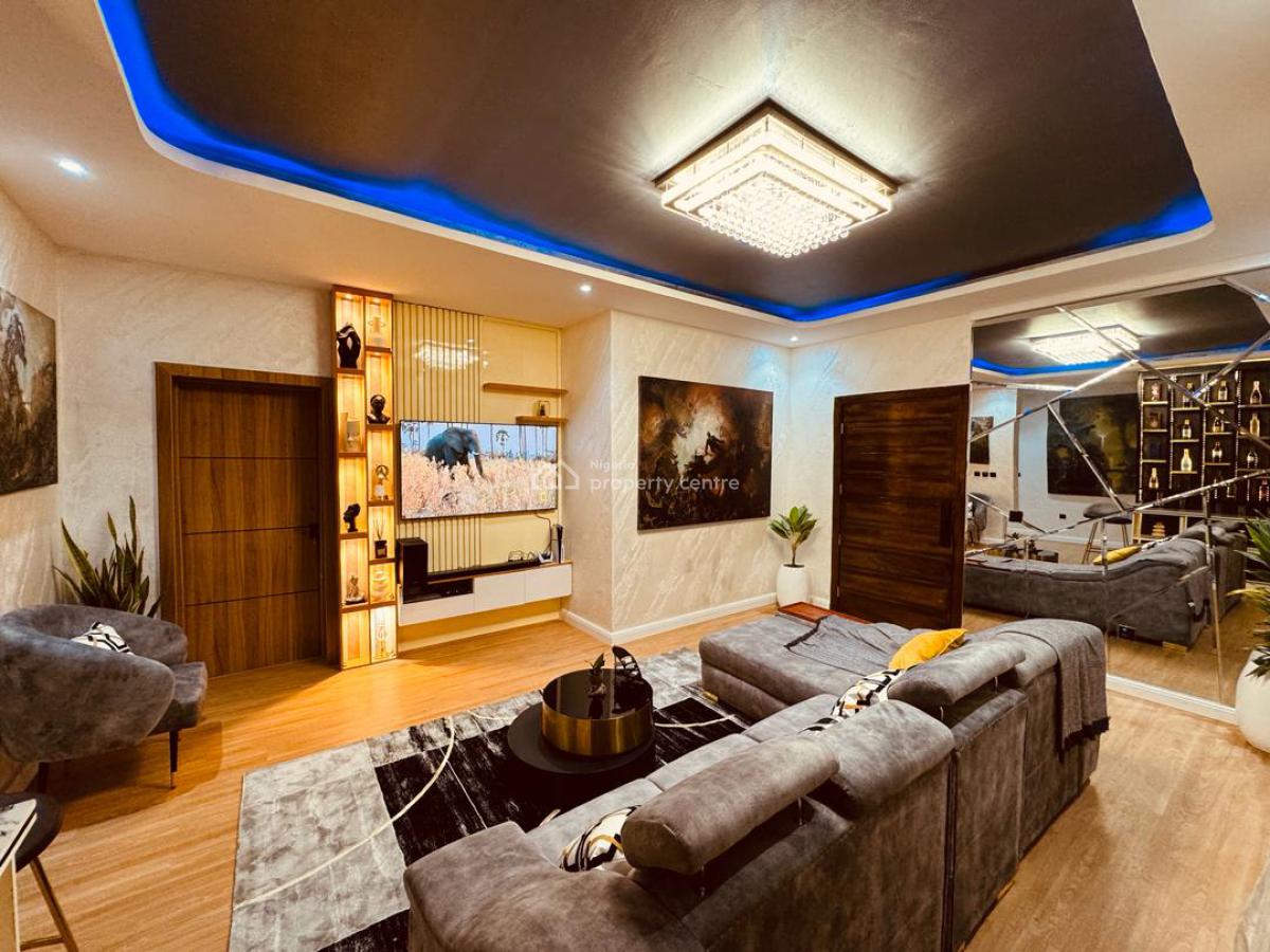 3 Bedroom Luxurious Penthouse Apartment with Ps5, Lekki Phase 1, Lekki, Lagos, Flat / Apartment Short Let